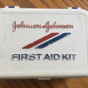 VINTAGE (EMPTY) PLASTIC JOHNSON FIRST AID KIT  BOX